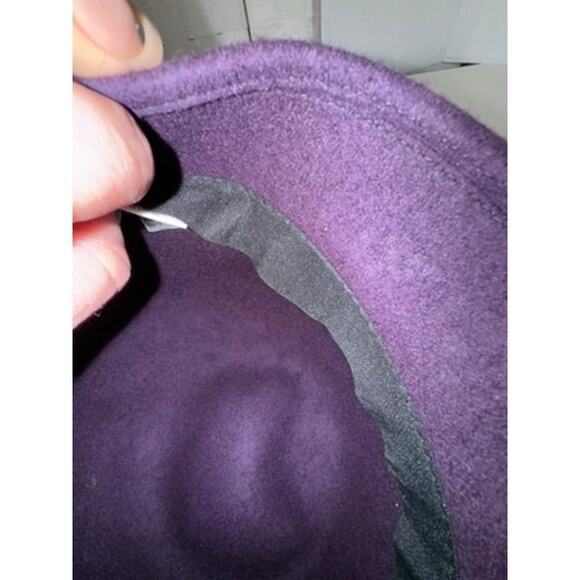 "Target" Purple Wool Womens Hat One Size Cloche Hat Flapper Warm Classy Sexy - Picture 12 of 13